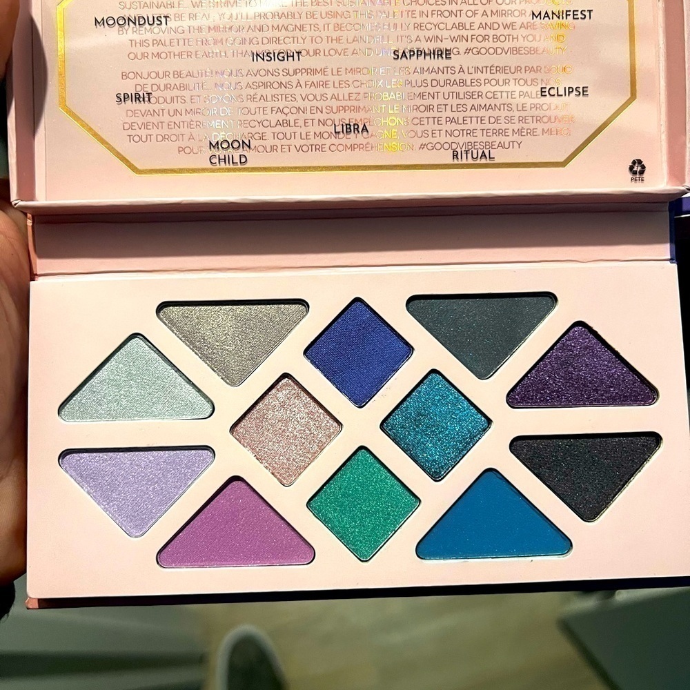 𝅺ATHR Moonlight Crystal Palette- Brand New